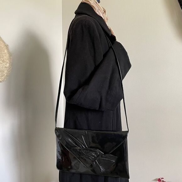 XL Vintage black patent clutch/shoulder bag - Picture 1 of 5